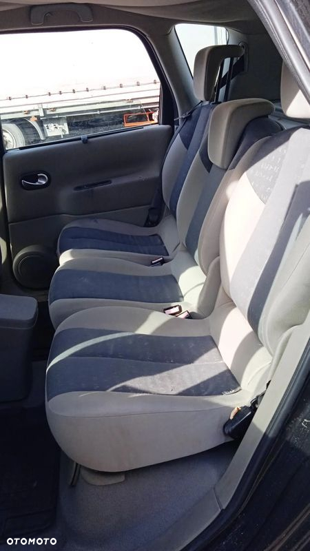 Na części Renault Scenic II 1.6 B NV676 Silnik Skrzynia Maska Zderzak Drzwi Klapa Szyba - 15