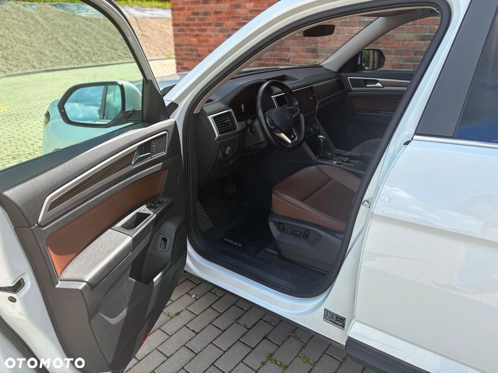 Volkswagen Atlas - 4