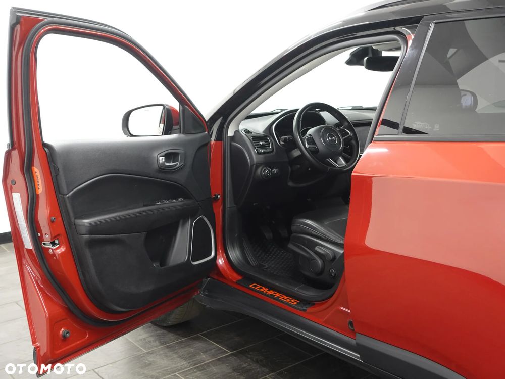 Jeep Compass 1.6 MultiJet Limited - 16