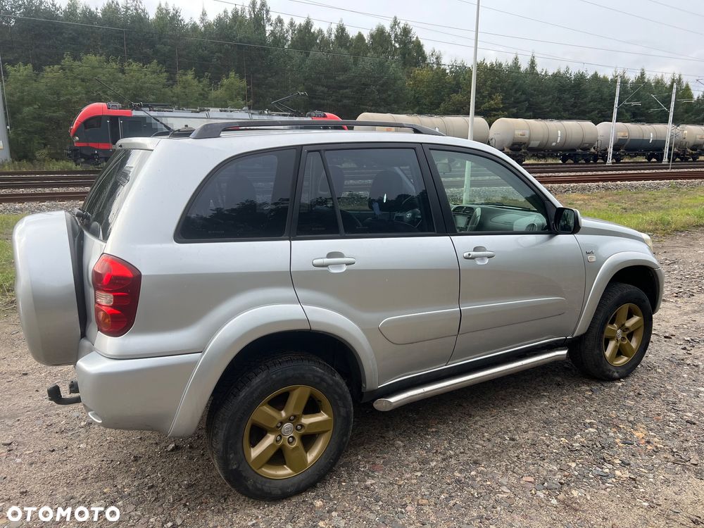 Toyota RAV4 4x4 Executive - 14