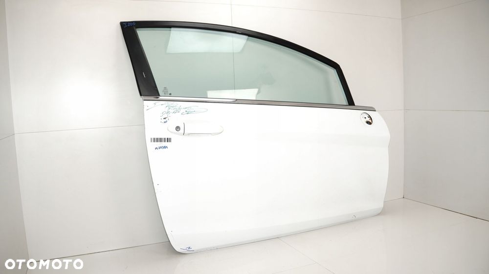 DRZWI PRAWY PRZÓD FORD FIESTA MK7 08-12R FROZEN WHITE 3D - 2