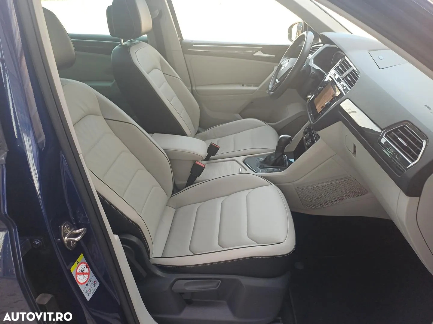 Volkswagen Tiguan 2.0 TDI DSG Advanced - 26