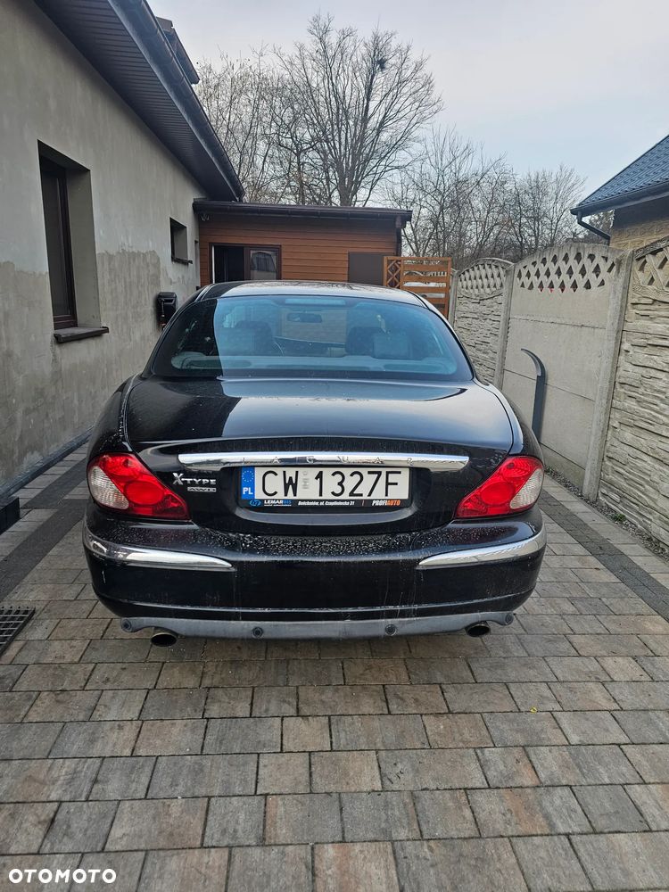 Jaguar X-Type - 4