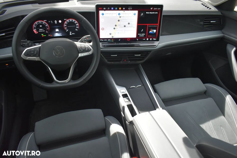 Volkswagen Passat 1.5 eTSI DSG MHEV Business - 17