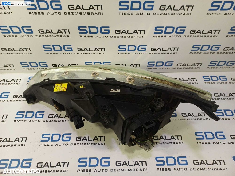 Far Dreapta EUROPA FARA Xenon Ford Focus 1 NFL Non Facelift 1998 - 2002 [L1729] - 3