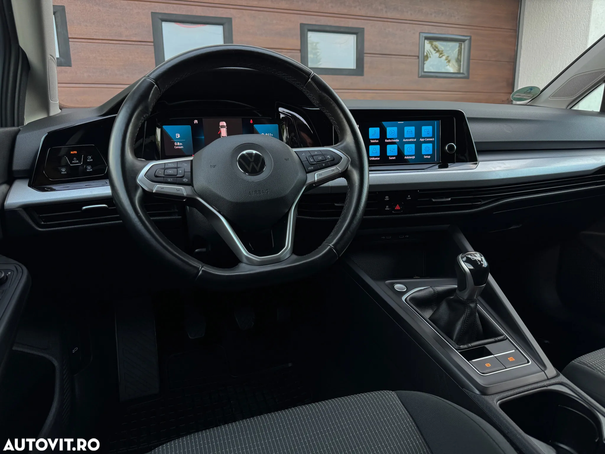 Volkswagen Golf 1.0 TSI OPF - 9