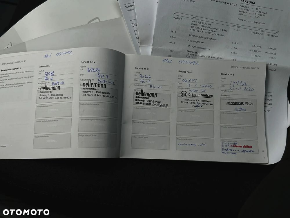 Volvo V90 D4 Momentum Pro - 40