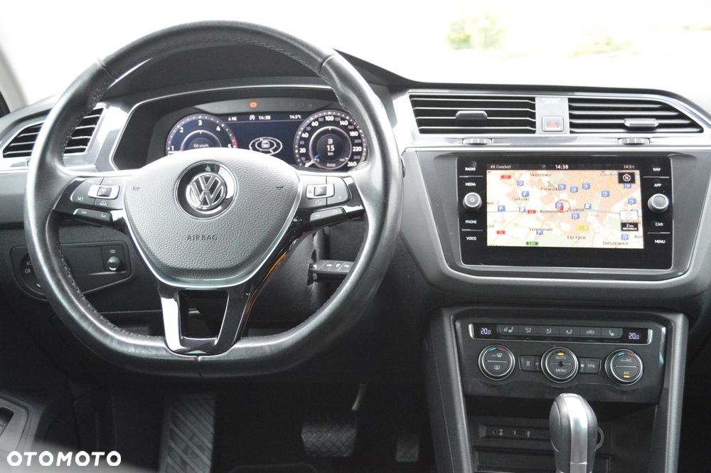 Volkswagen Tiguan - 22