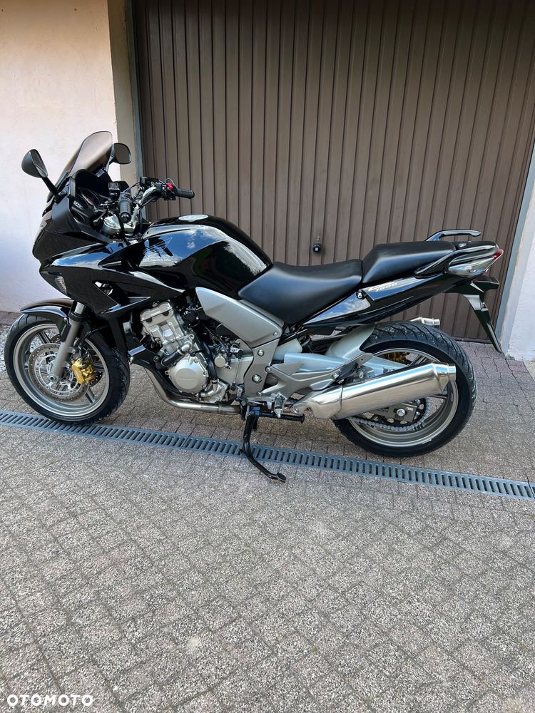 Honda CBF - 23