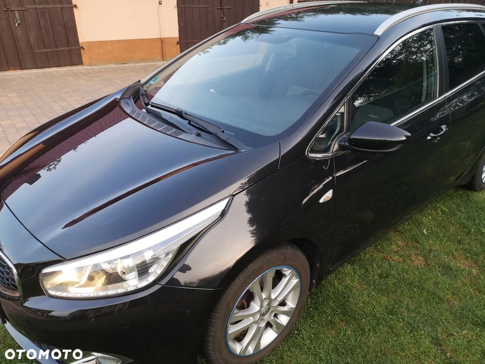 Kia Ceed 1.6 CRDi 128 Vision - 4