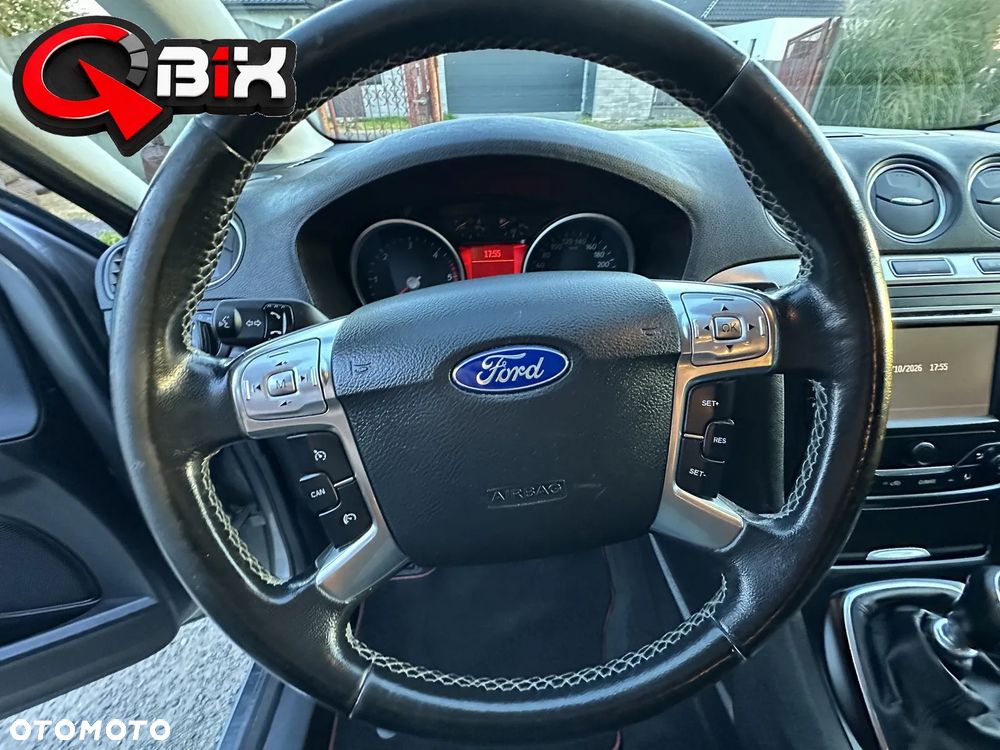 Ford S-Max - 15