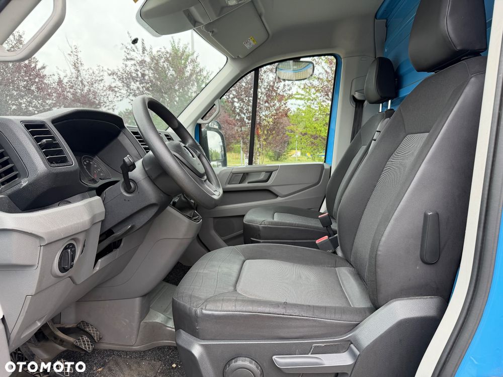 Volkswagen Crafter - 13
