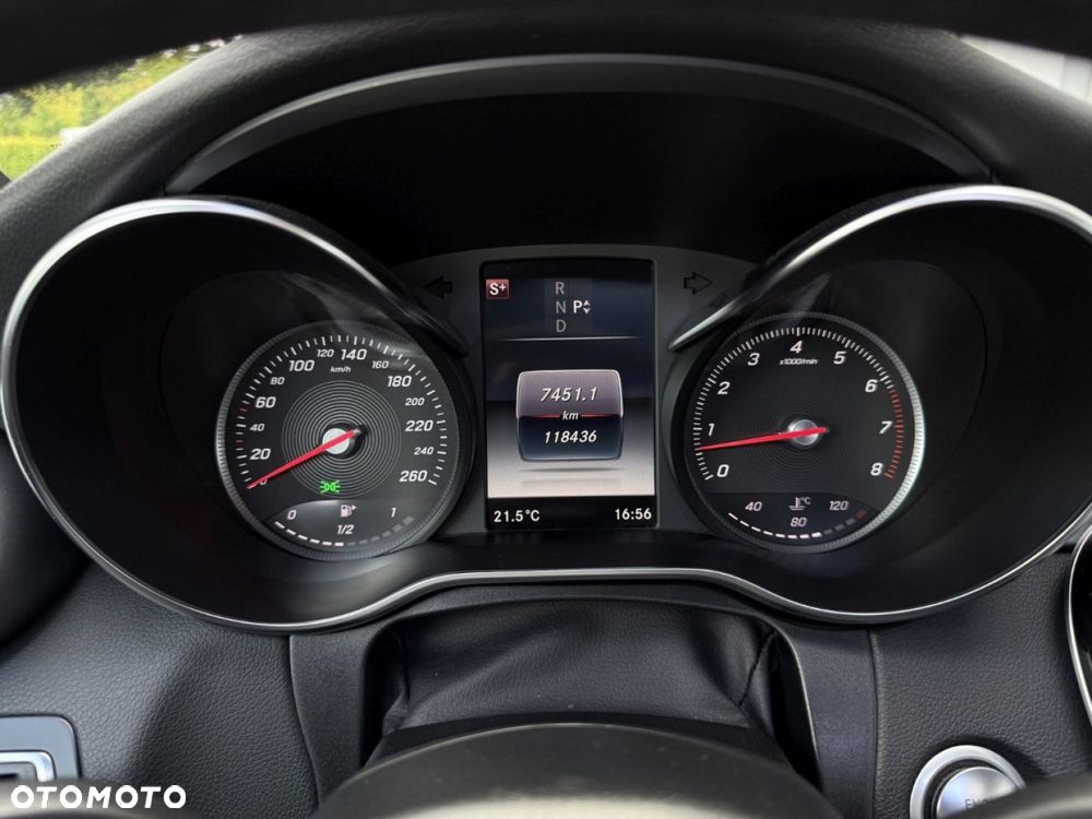 Mercedes-Benz Klasa C 300 7G-TRONIC - 20