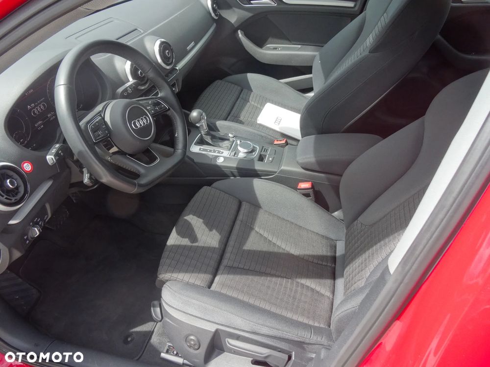 Audi A3 Sportback 1.4 TFSI CoD ultra Attraction S tronic - 10