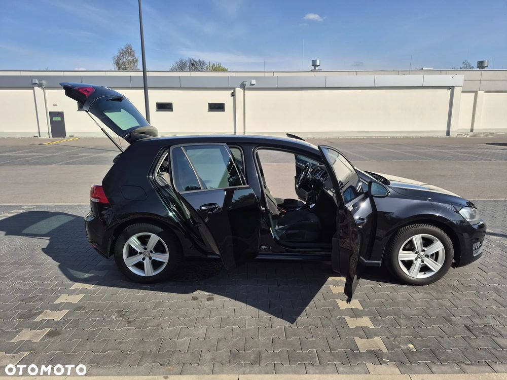 Volkswagen Golf 1.4 TSI BMT Highline DSG - 21