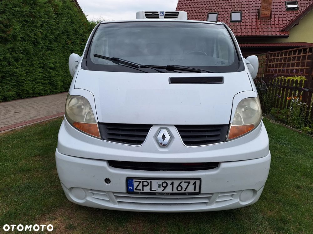 Renault Trafic - 17