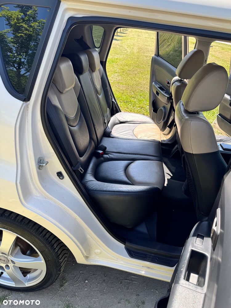 Kia Soul 1.6 CRDI L - 27