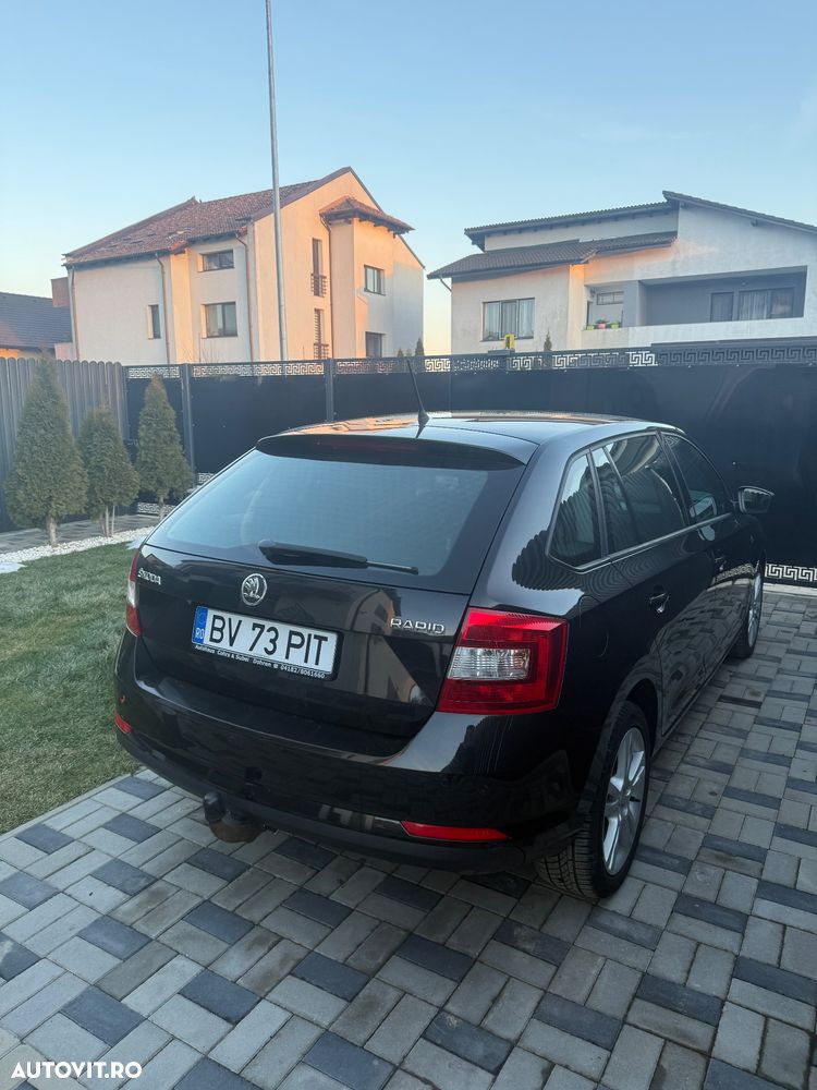 Skoda RAPID 1.6 TDI DSG Drive - 3
