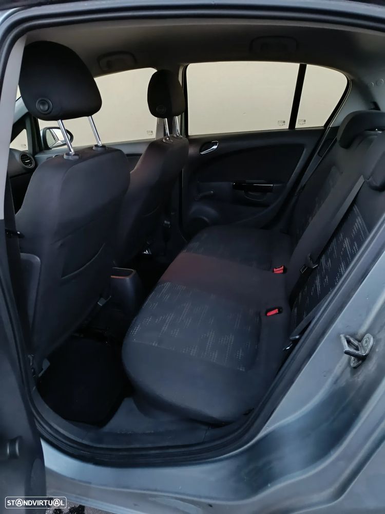 Opel Corsa - 4