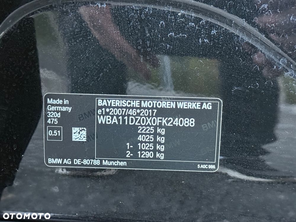 BMW Seria 3 - 36
