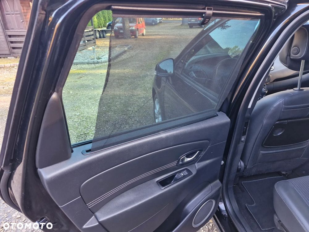 Renault Scenic 1.6 16V 110 Dynamique - 22