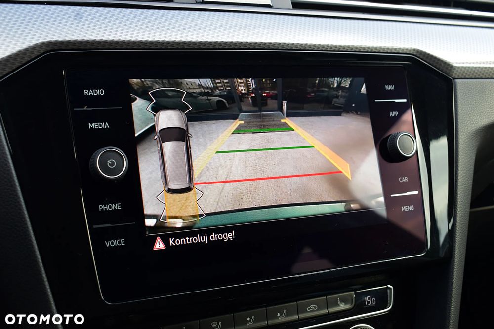 Volkswagen Passat Alltrack - 12