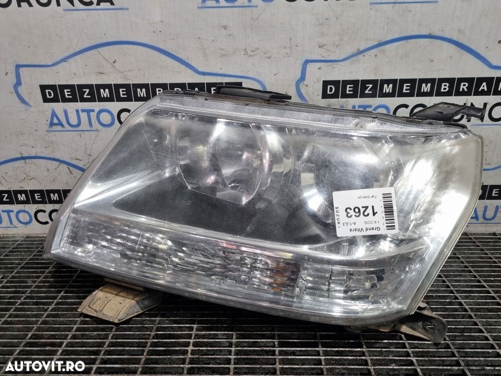 Far Stanga Suzuki Grand Vitara 2006 - 2012 SUV 4 Usi (1263) Cu lupă - 1
