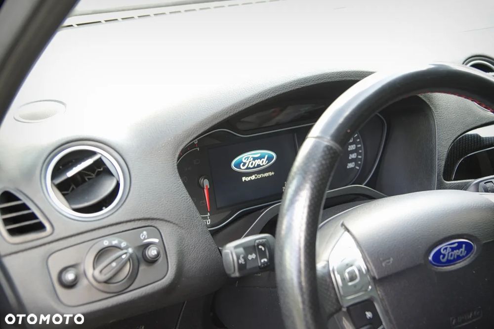 Ford S-Max 2.0 TDCi DPF Titanium X - 31