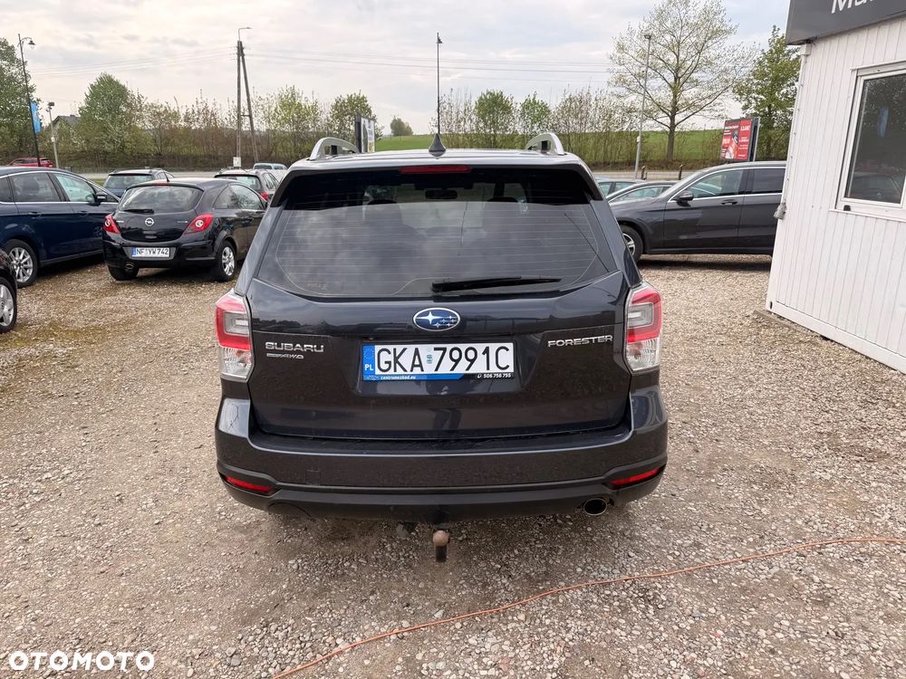 Subaru Forester 2.0 i Platinum Lineartronic - 8