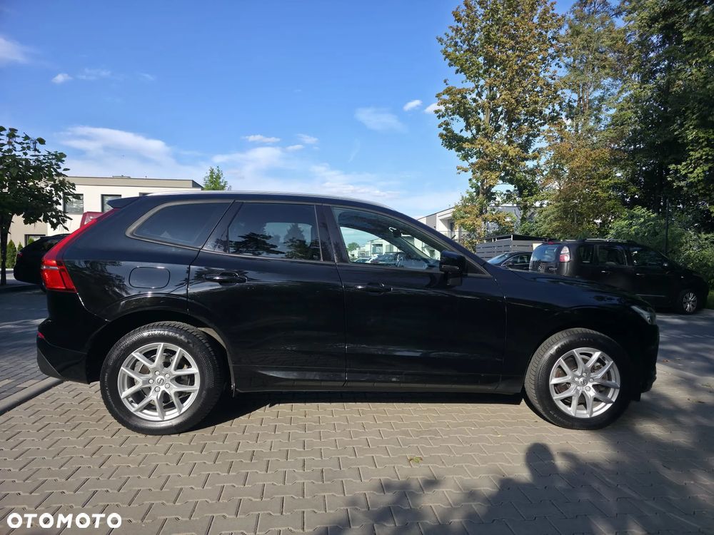 Volvo XC 60 D4 Momentum - 12