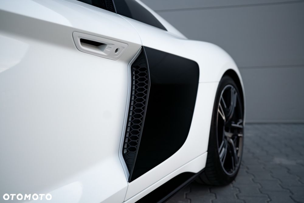 Audi R8 Coupé V10 RWD Performance - 15