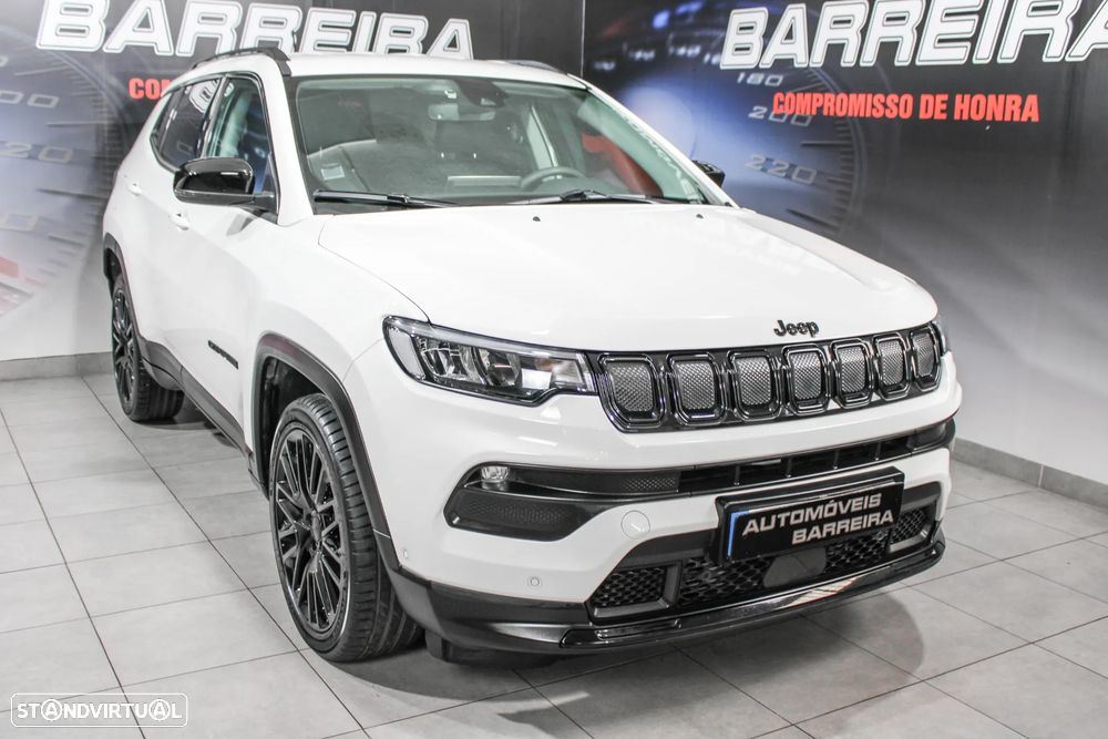 Jeep Compass 1.6 MultiJet Night Eagle - 23