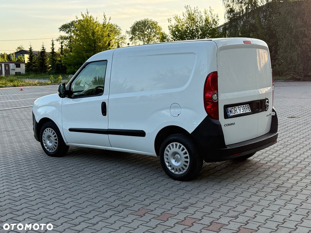 Opel COMBO 1.3 - 14
