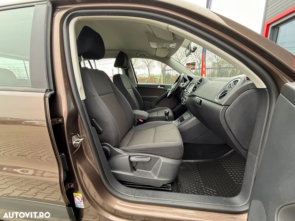 Volkswagen Tiguan 2.0 TDI DPF 4Motion BlueMotion Technology Track & Style - 15