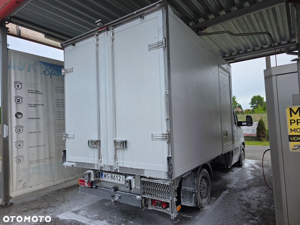 Mercedes-Benz Sprinter - 29