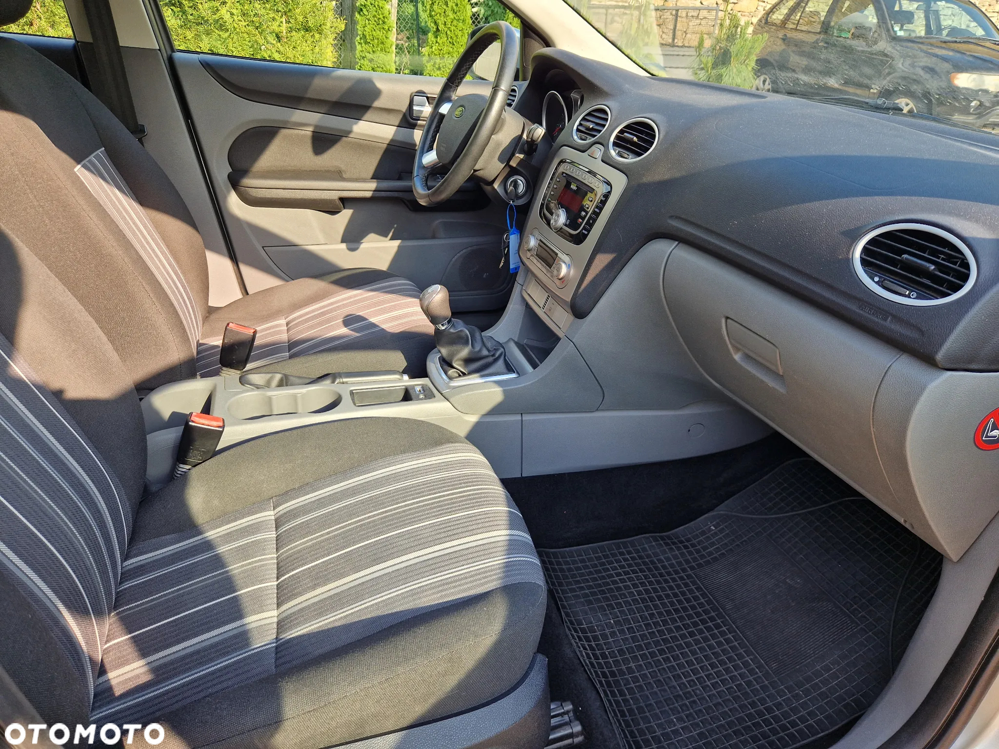 Ford Focus 1.6 16V Titanium - 34