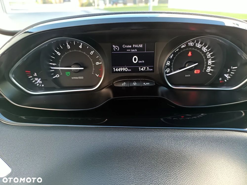 Peugeot 208 1.6 VTi Allure - 19