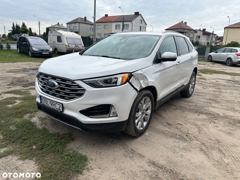 Ford Edge - 2