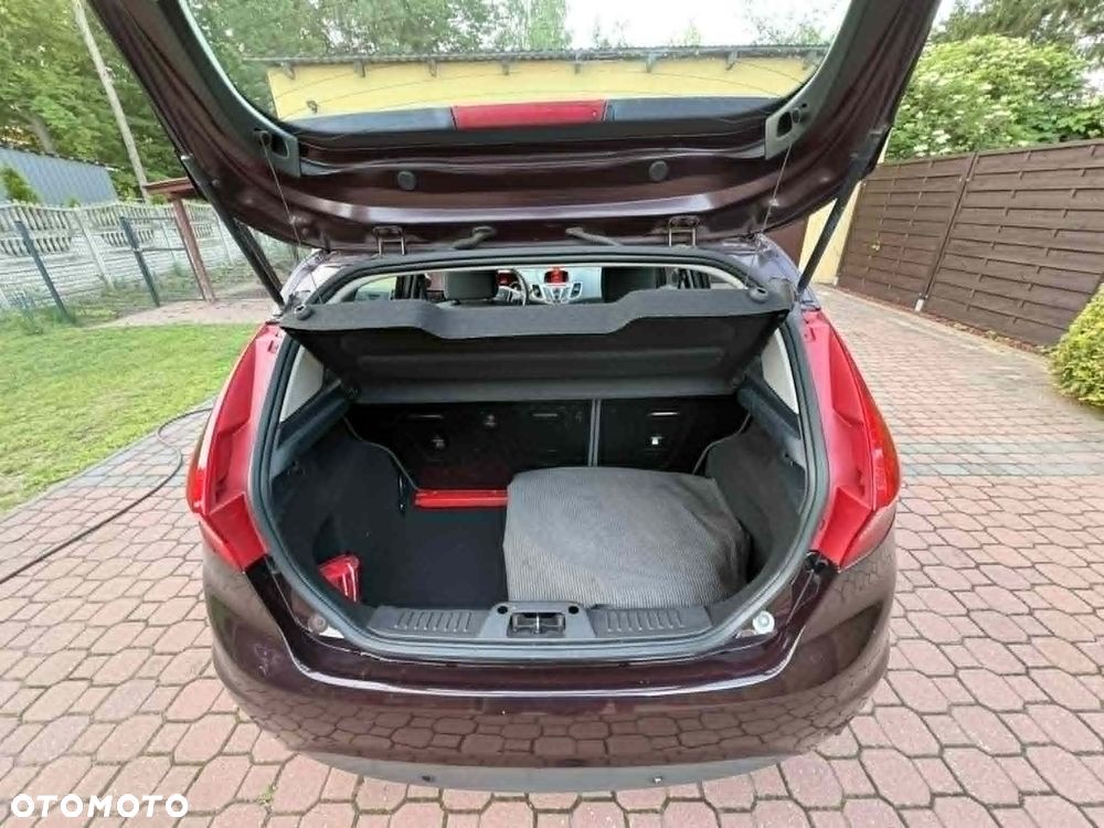 Ford Fiesta 1.25 Trend EU5 - 8
