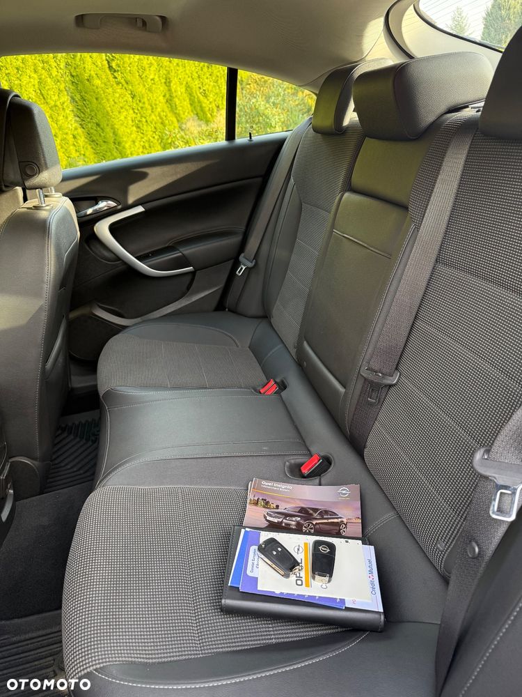 Opel Insignia 2.0 CDTI - 8