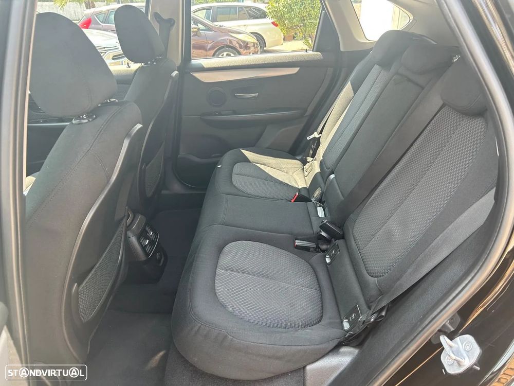 BMW 225xe Active Tourer Advantage - 23
