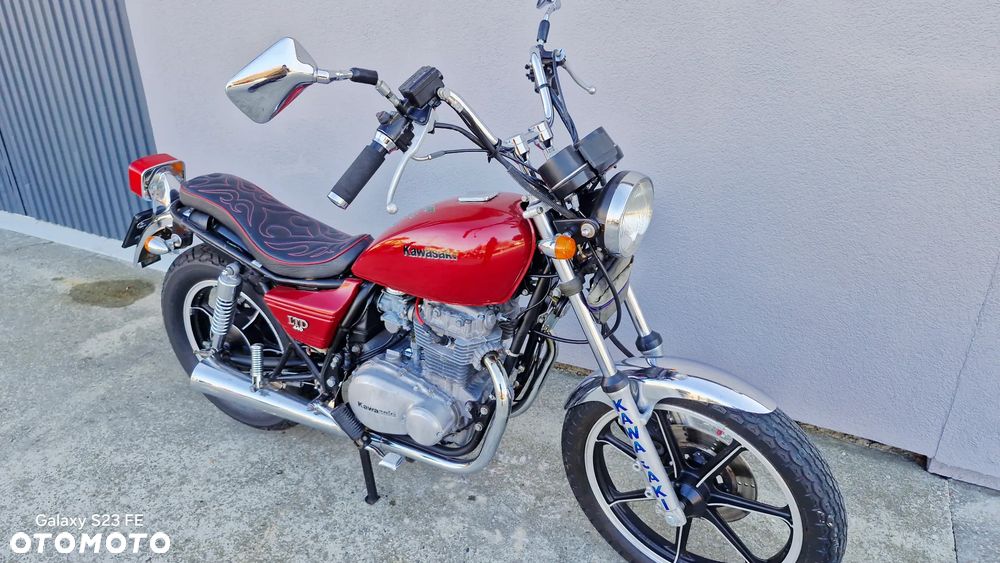 Kawasaki KZ - 12