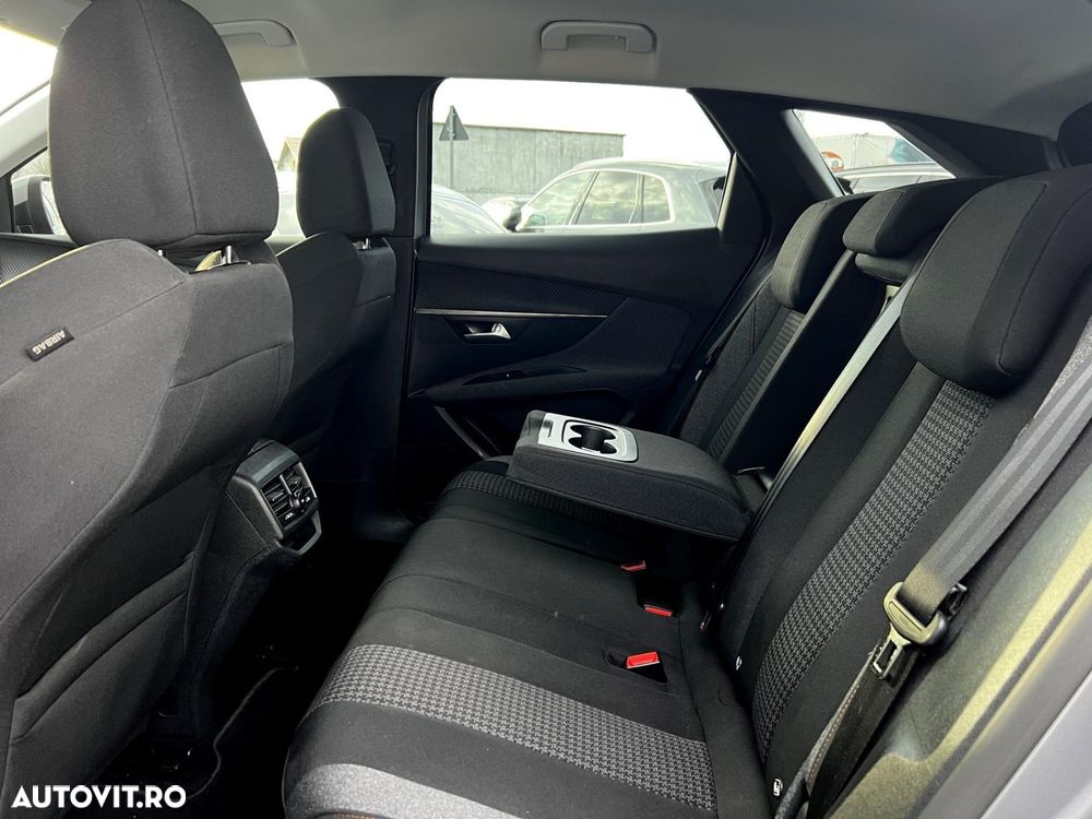 Peugeot 3008 - 37