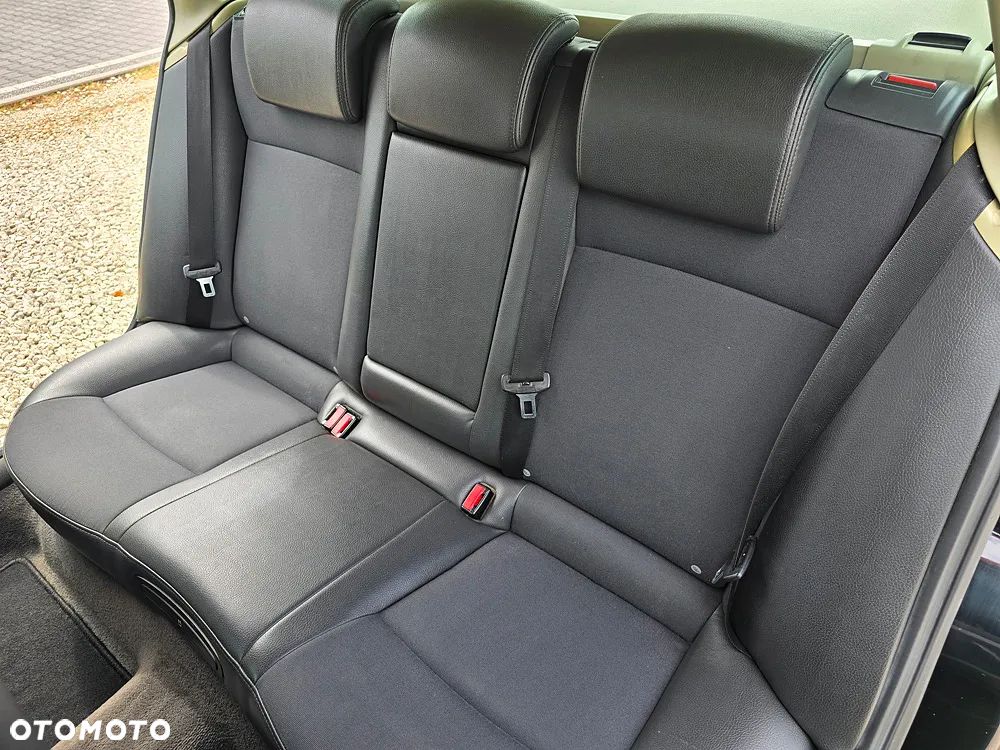 Saab 9-3 1.8 i Sport-Kombi Anniversary - 18