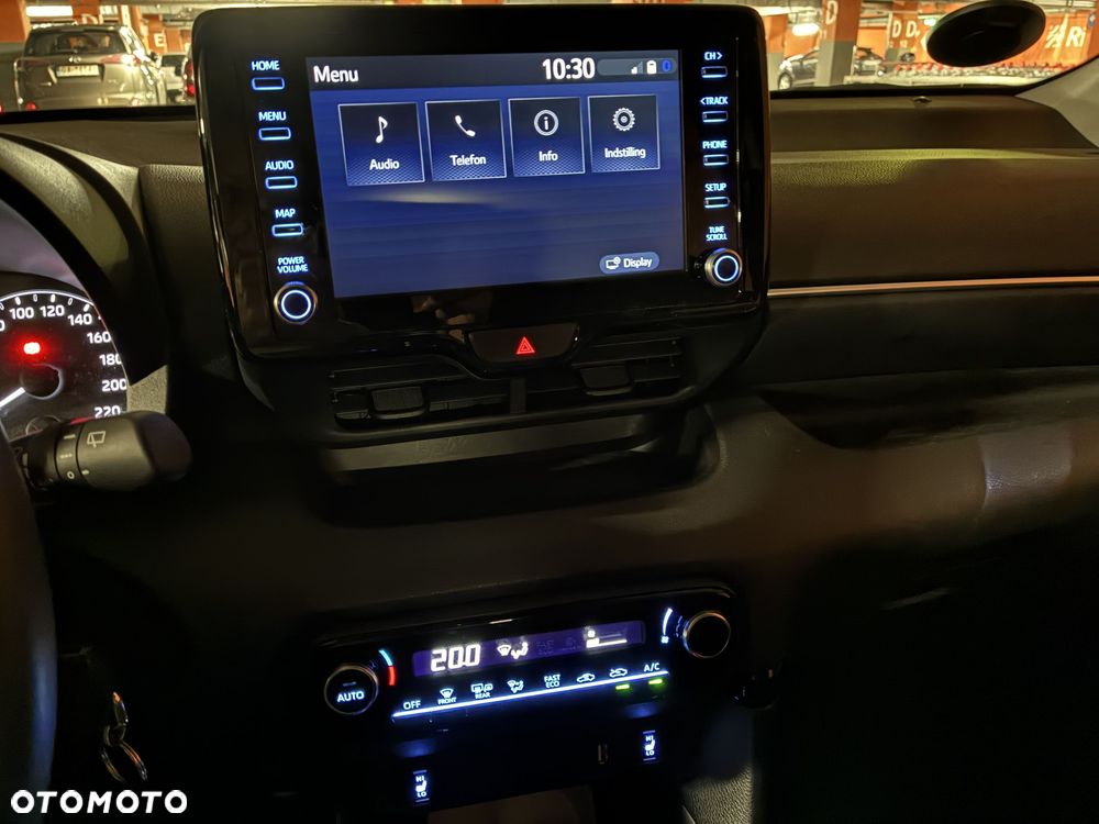 Toyota Yaris - 9
