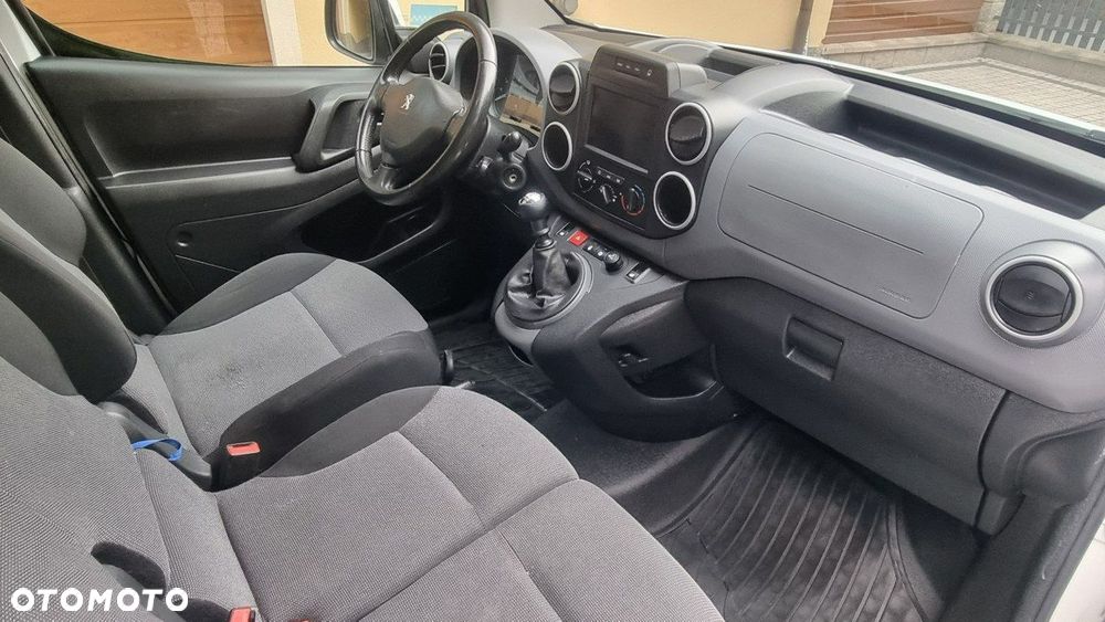Peugeot Partner - 13