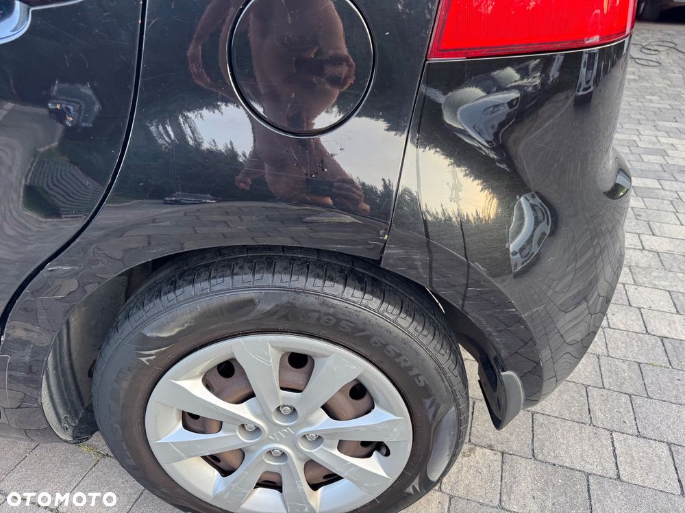 Kia Rio 1.2 Attract - 10