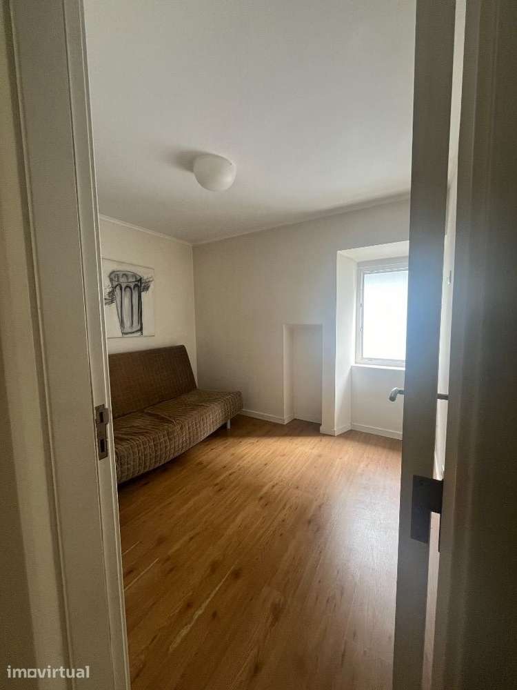 Apartamento T2 em excelente estado no Bairro Salgado Setúbal - Grande imagem: 2/30