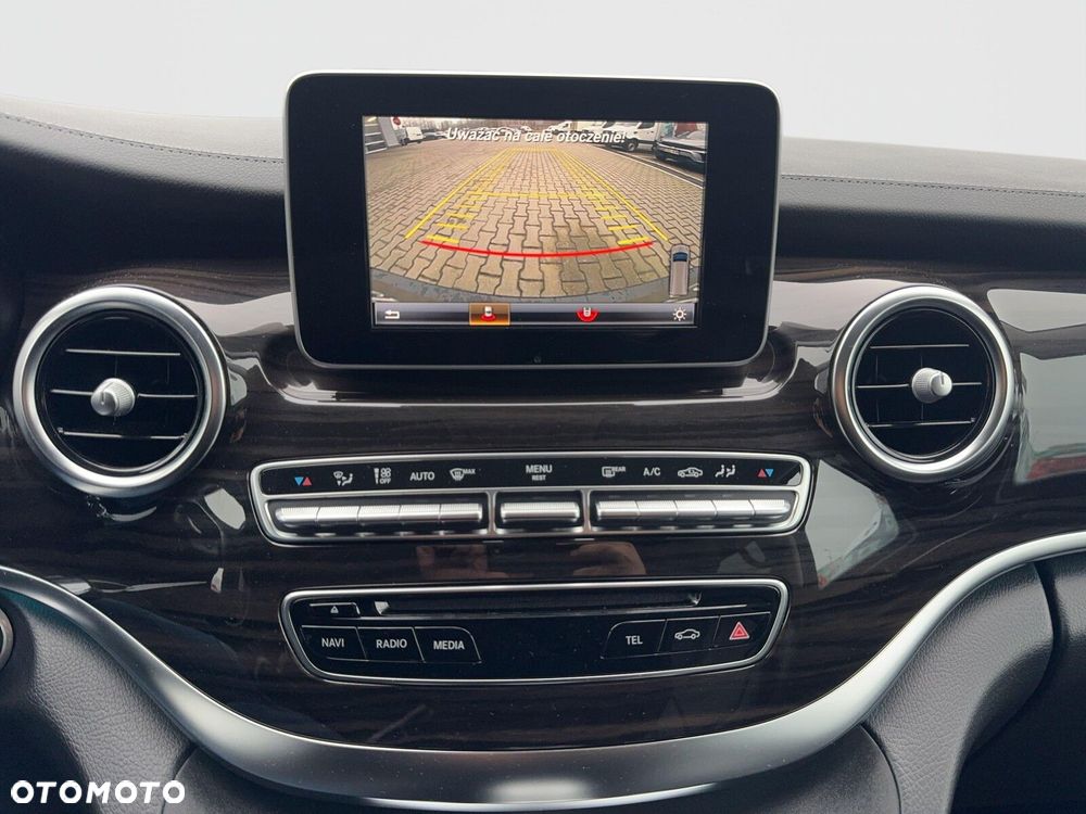 Mercedes-Benz Klasa V 250 (BlueTEC) d Avantgarde 7G-Tronic (d³ugi) - 19