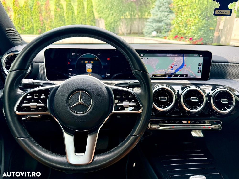 Mercedes-Benz A 180 d 7G-DCT Progressive - 11